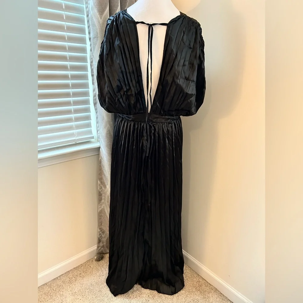 Toperth Deep V-Neck Back Tie Maxi Dress – Black (Size XL) - Picture 8 of 8